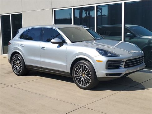 Used 2021 Porsche Cayenne image 7