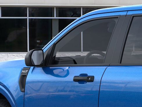 New 2025 Ford Maverick XLT FWD image 21