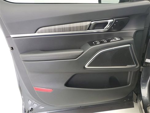 Used 2024 Kia Telluride SX image 21