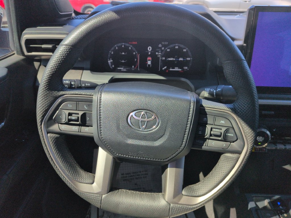 Used 2024 Toyota Tacoma Limited w/ Limited Package (LT) AWD/4WD image 14