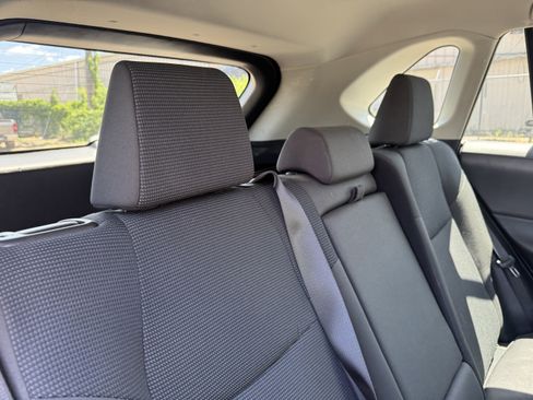 Used 2024 Toyota RAV4 LE AWD/4WD image 27