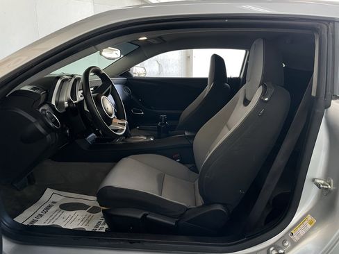 Used 2010 Chevrolet Camaro LT image 10