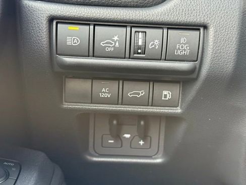 Used 2026 Toyota Land Cruiser w/ Premium Package image 17