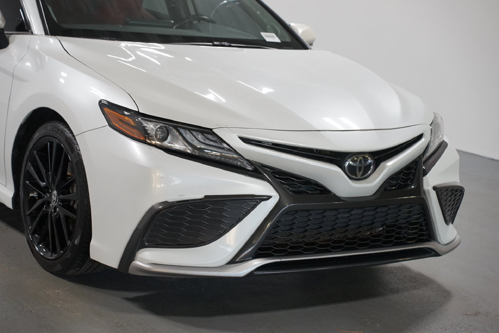 Certified 2022 Toyota Camry XSE w/ Navigation Package FWD image 4