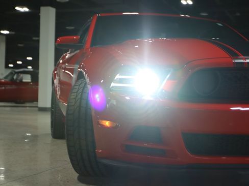 Used 2013 Ford Mustang Boss 302 w/ Boss 302 Accessory Pkg image 30