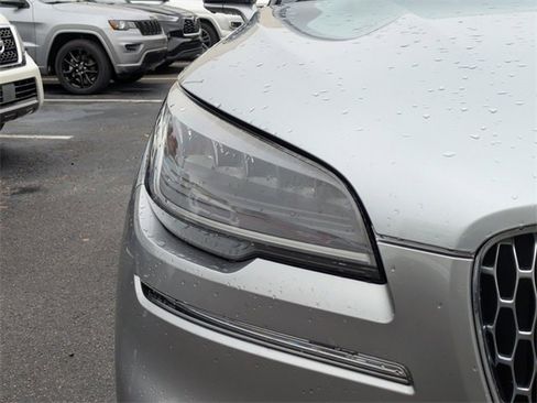 Used 2023 Lincoln Aviator Reserve image 8