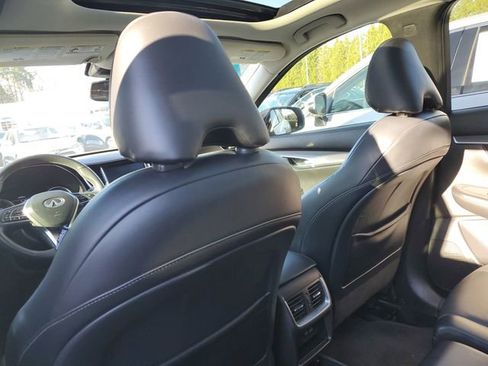 Used 2022 INFINITI QX50 Luxe FWD image 13