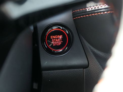 Used 2024 Honda HR-V Sport image 17