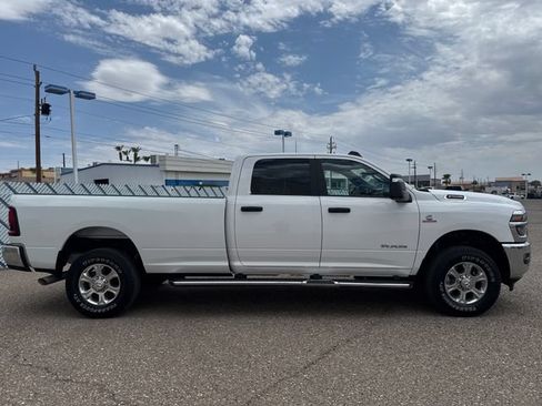 Used 2025 RAM 2500 Big Horn AWD/4WD image 6