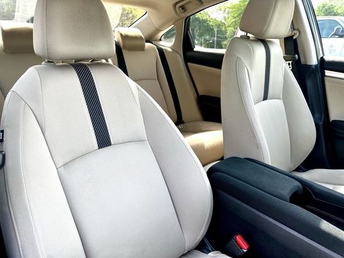 Used 2016 Honda Civic EX-T image 22