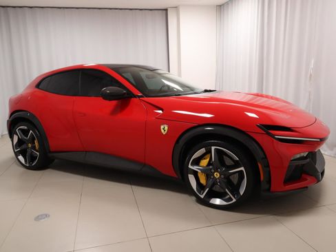 Certified 2024 Ferrari Purosangue image 7
