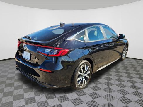 Certified 2024 Honda Civic EX-L image 4