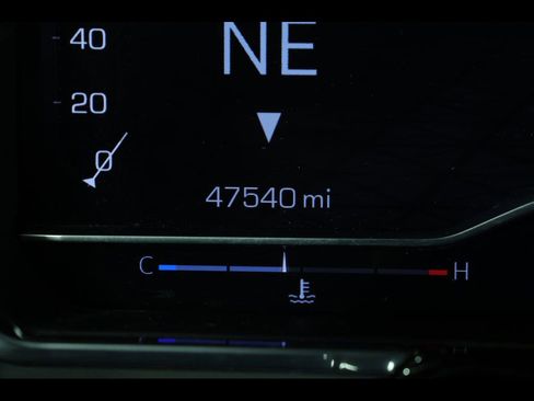 Used 2022 GMC Sierra 1500 SLT w/ SLT Convenience Package image 30