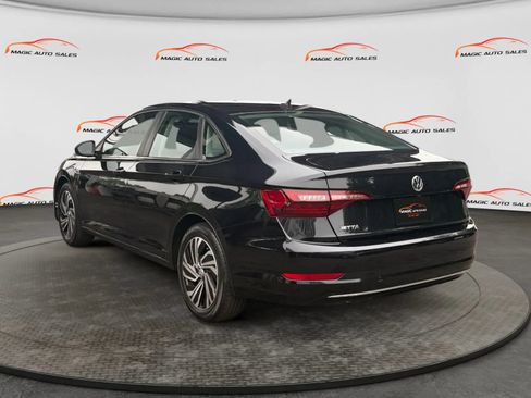 Used 2021 Volkswagen Jetta SEL FWD image 8