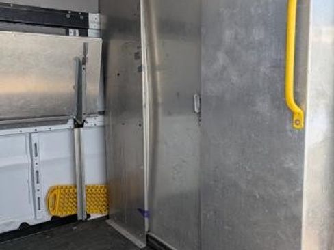 Used 2018 RAM ProMaster 2500 FWD image 6