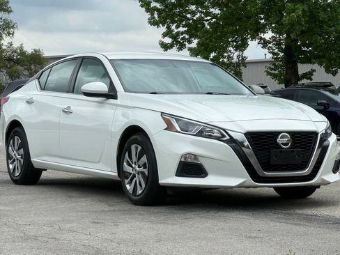 Used 2019 Nissan Altima 2.5 S AWD/4WD image 7