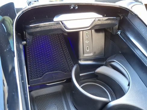 New 2026 Mercedes-Benz GLC 300 4MATIC image 18