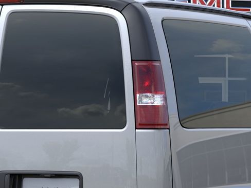 New 2026 GMC Savana 2500 w/ Driver Convenience Package RWD image 11