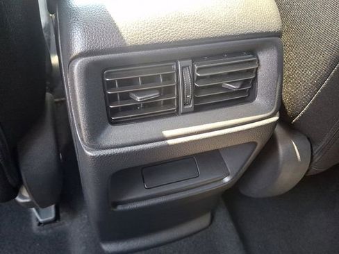 Used 2023 Honda CR-V EX image 11