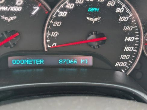 Used 2009 Chevrolet Corvette Coupe RWD image 18