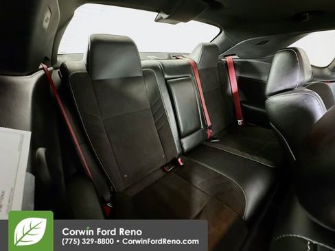 Used 2016 Dodge Challenger SRT Hellcat image 27