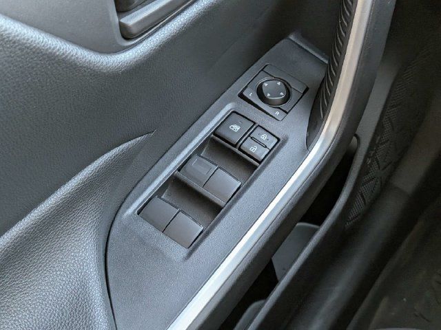 Used 2025 Toyota RAV4 LE AWD/4WD image 19