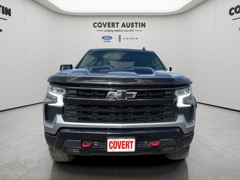 Used 2024 Chevrolet Silverado 1500 LT Trail Boss w/ Convenience Package II AWD/4WD image 8