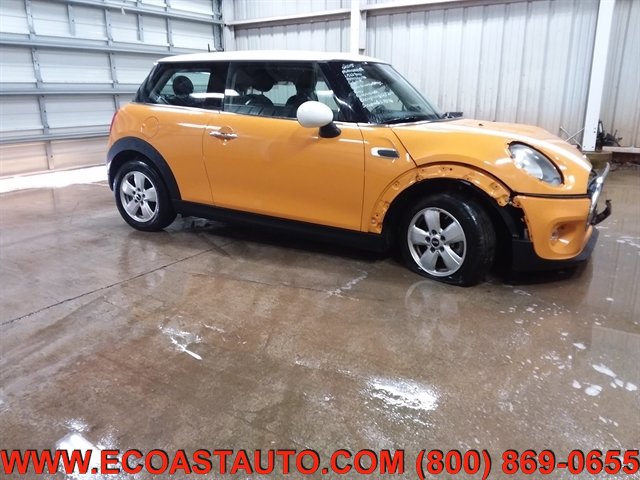 Used 2015 MINI Cooper 2-Door Hardtop FWD image 4