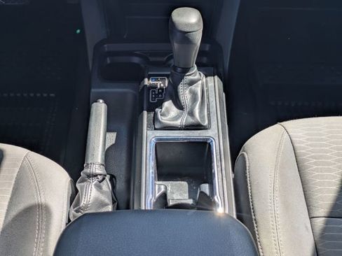 Used 2019 Toyota Tacoma SR w/ SR Convenience Package image 20