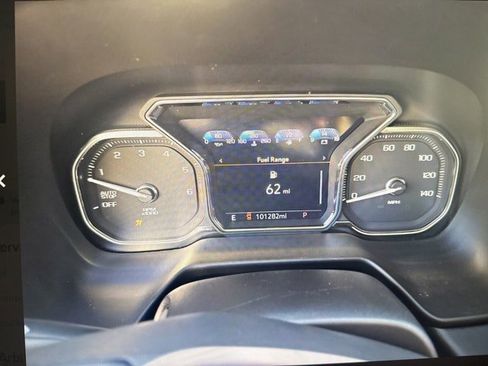 Used 2021 GMC Yukon SLT image 8