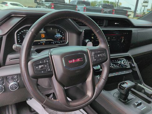 Used 2023 GMC Sierra 1500 AT4 AWD/4WD image 13