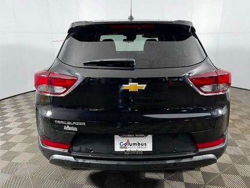 Used 2025 Chevrolet TrailBlazer LS w/ LS Convenience Package image 6