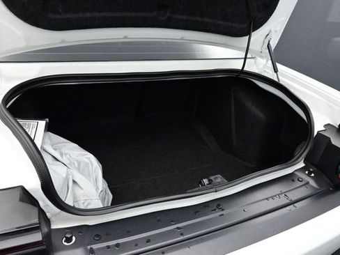 Used 2021 Dodge Challenger R/T Scat Pack RWD image 12