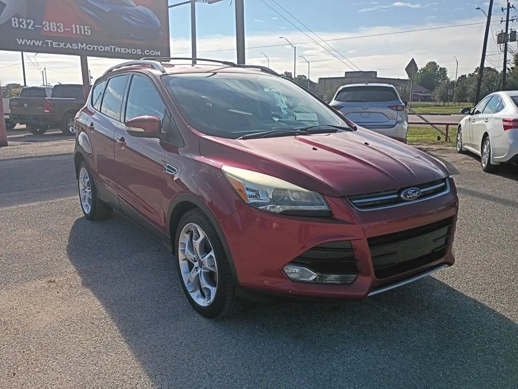 Used 2014 Ford Escape Titanium w/ Equipment Group 401A FWD image 7