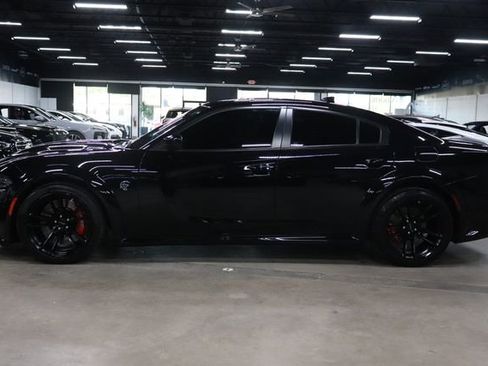 Used 2022 Dodge Charger SRT Hellcat RWD image 2