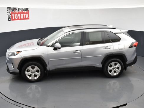 Used 2021 Toyota RAV4 XLE w/ Convenience Package AWD/4WD image 20