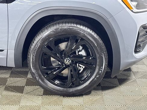 New 2026 Volkswagen Atlas Cross Sport SEL R-Line AWD/4WD image 24