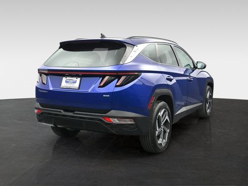 Used 2023 Hyundai Tucson Limited AWD/4WD image 4