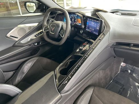 Used 2022 Chevrolet Corvette Stingray Preferred Conv w/ Battery Protection Package image 35