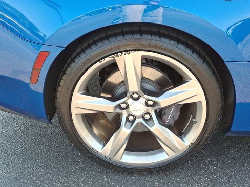 Used 2018 Chevrolet Camaro SS image 10