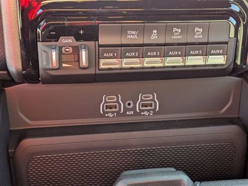 New 2026 RAM 2500 Big Horn image 25