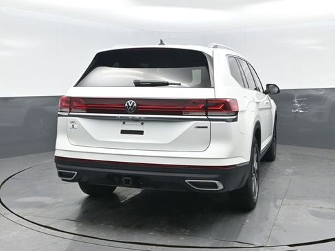 Used 2024 Volkswagen Atlas SEL AWD/4WD image 23