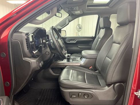 Used 2024 Chevrolet Silverado 1500 LTZ w/ LTZ Convenience Package II AWD/4WD image 21