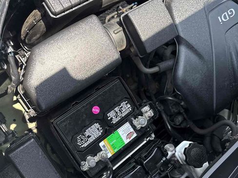 Used 2013 Kia Soul FWD image 23