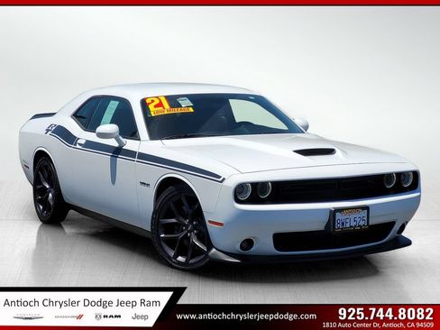 Certified 2021 Dodge Challenger R/T w/ Driver Convenience Group RWD image 1