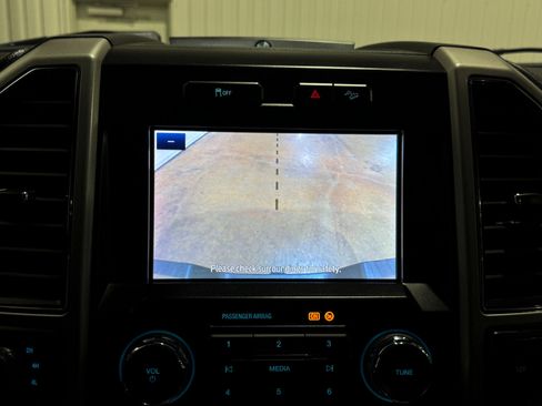 Used 2021 Ford F250 Lariat w/ Lariat Value Package image 61