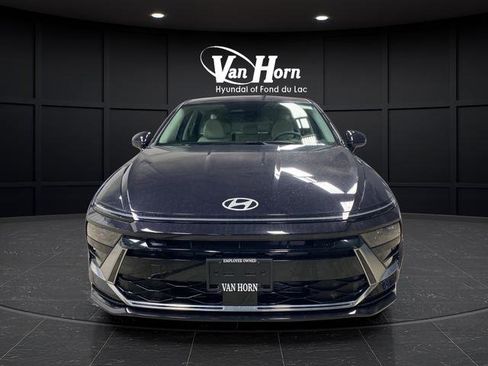 New 2026 Hyundai Sonata SEL image 2