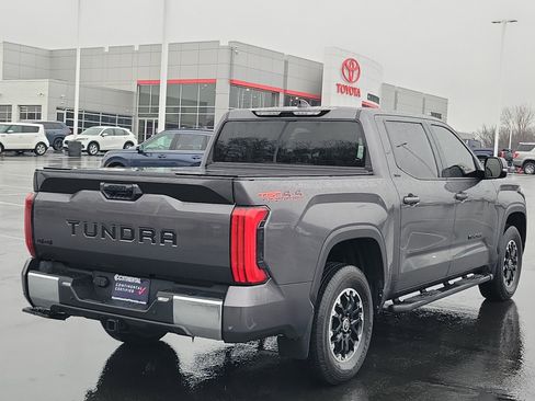 Used 2022 Toyota Tundra SR5 w/ TRD Off-Road Package image 5
