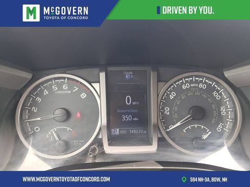 Used 2018 Toyota Tacoma SR5 AWD/4WD image 28