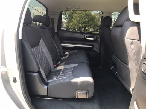 Used 2021 Toyota Tundra SR5 AWD/4WD image 54